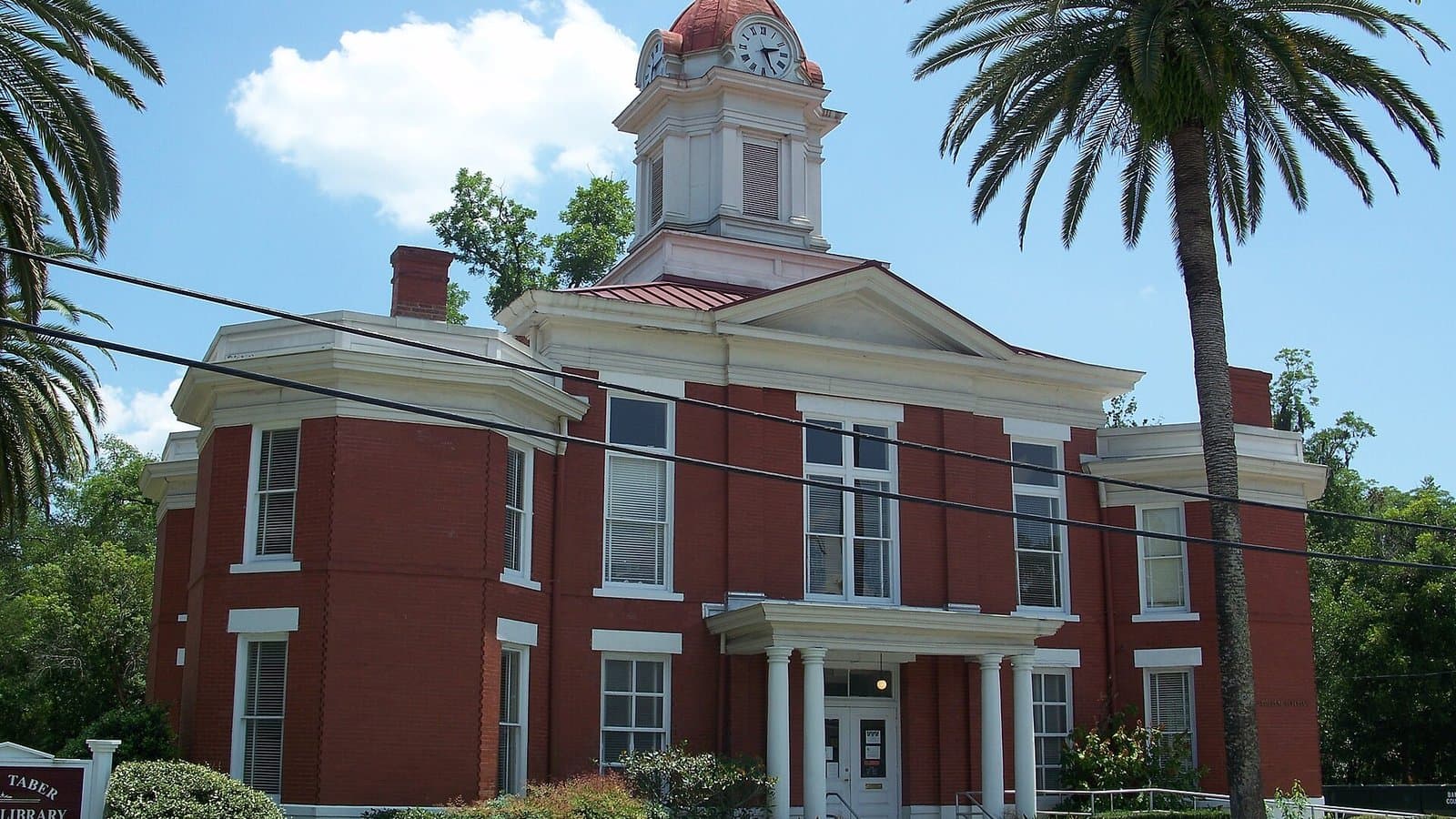 Baker County Courthouse in Macclenny, Florida — 8th Judicial Circuit where foreclosure cases are filed